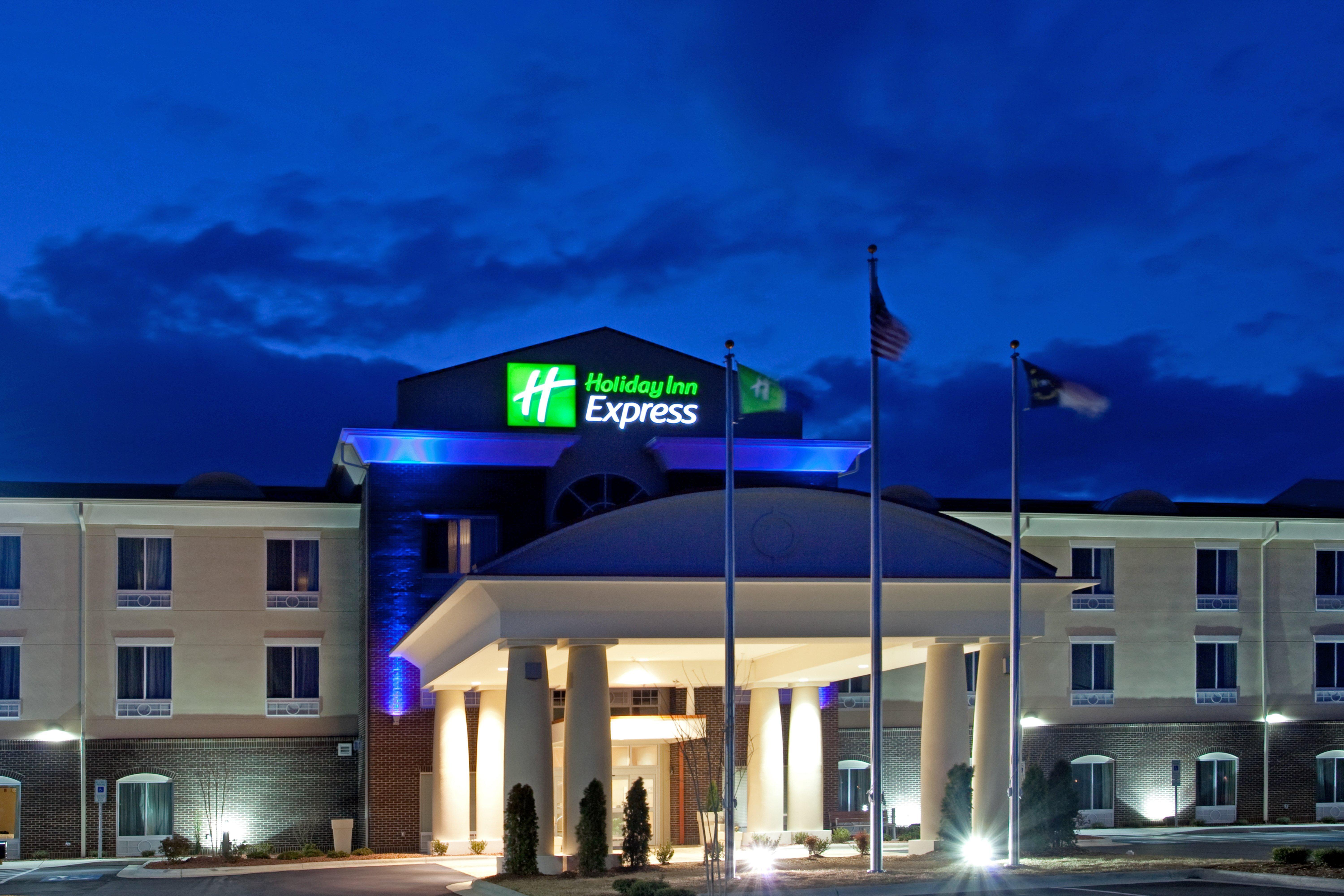 Holiday Inn Express Pembroke By Ihg Zewnętrze zdjęcie