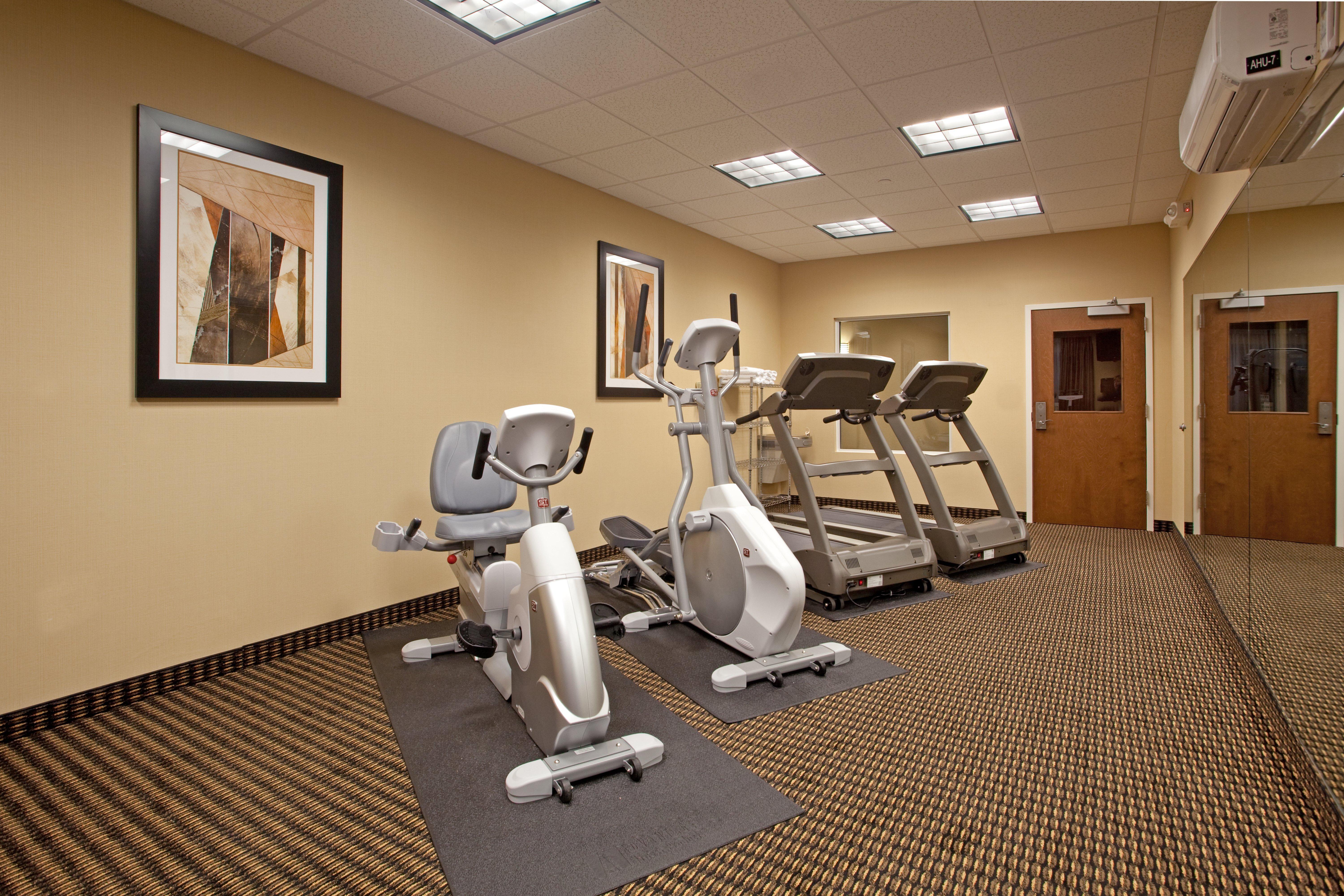 Holiday Inn Express Pembroke By Ihg Zewnętrze zdjęcie