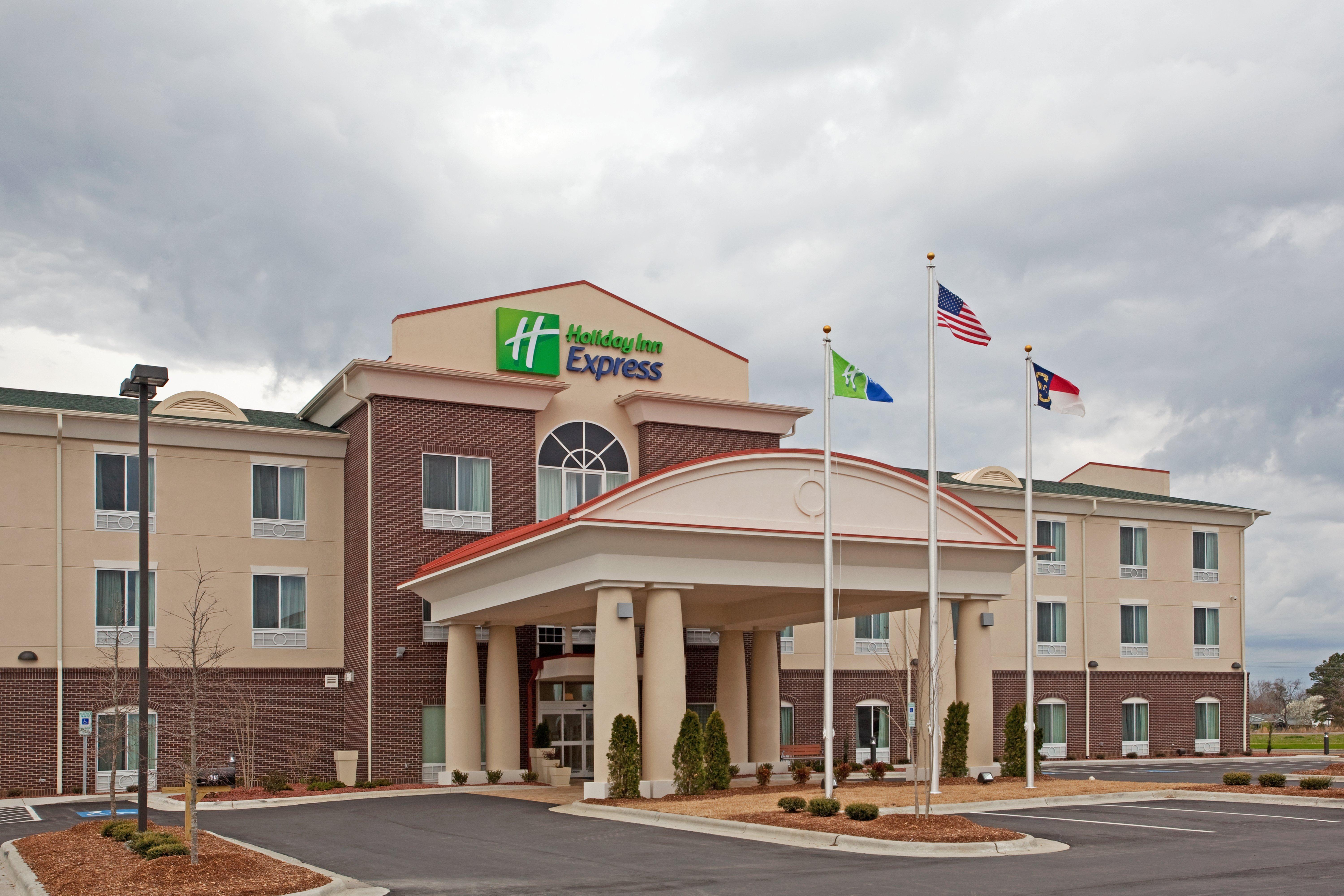 Holiday Inn Express Pembroke By Ihg Zewnętrze zdjęcie