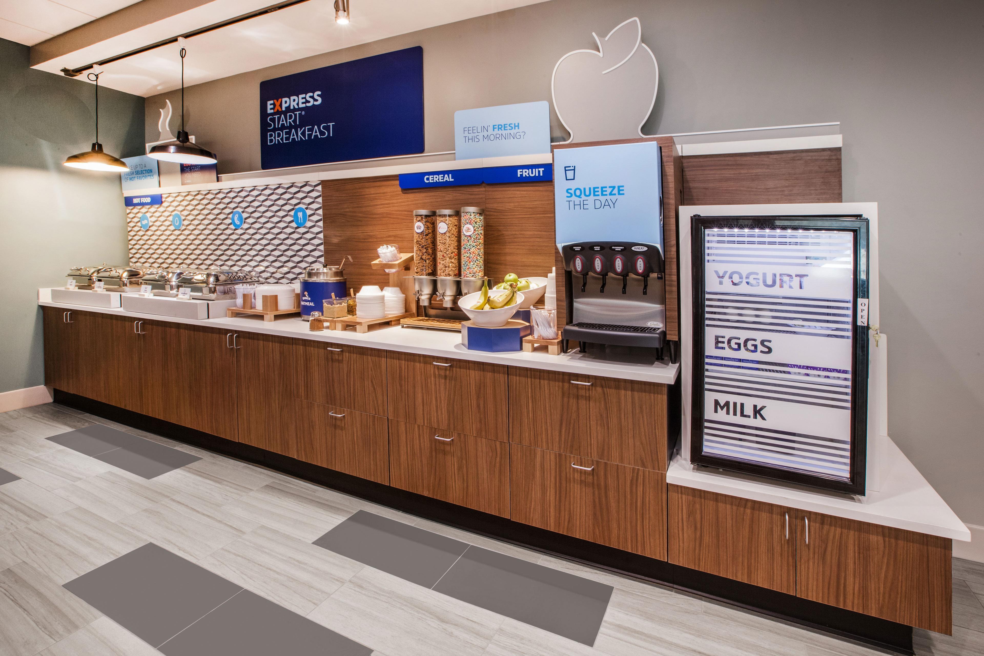 Holiday Inn Express Pembroke By Ihg Zewnętrze zdjęcie