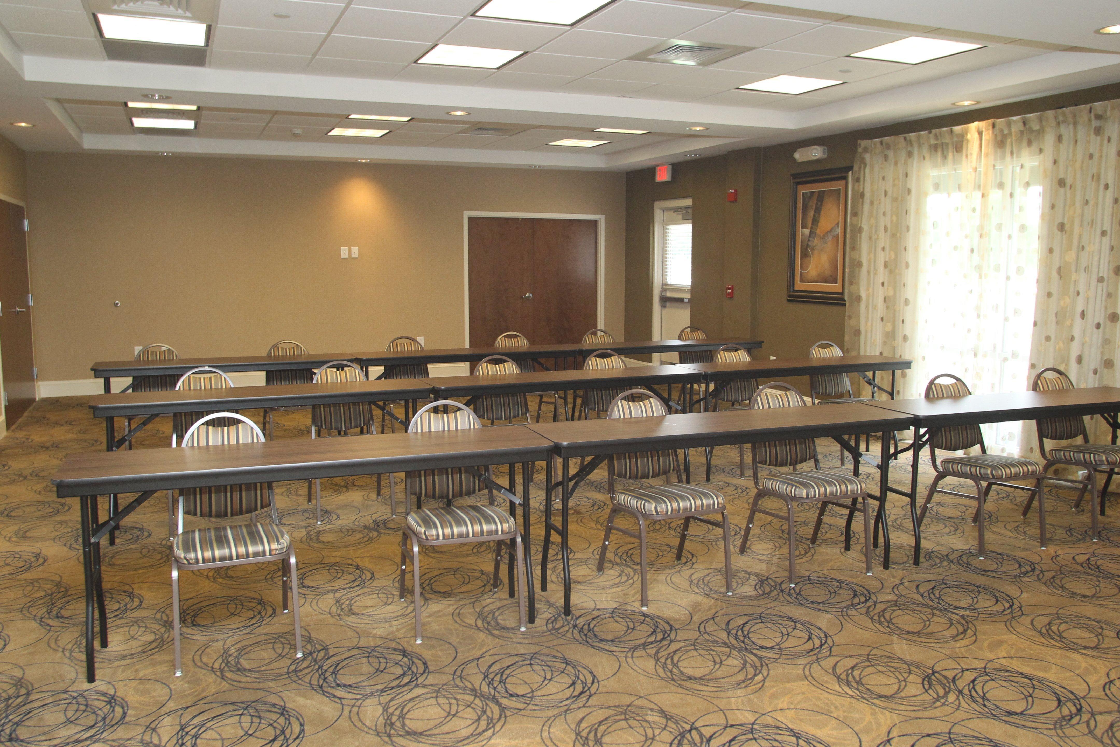 Holiday Inn Express Pembroke By Ihg Zewnętrze zdjęcie
