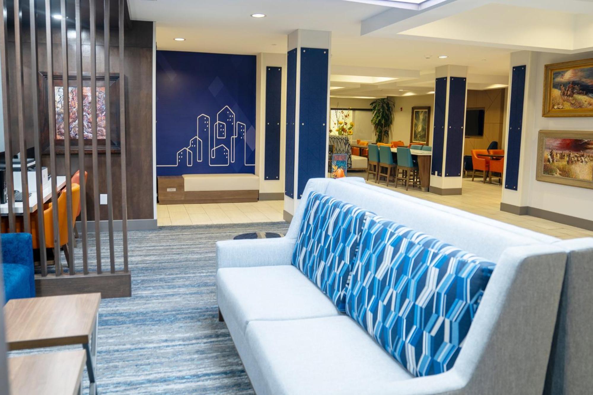Holiday Inn Express Pembroke By Ihg Zewnętrze zdjęcie